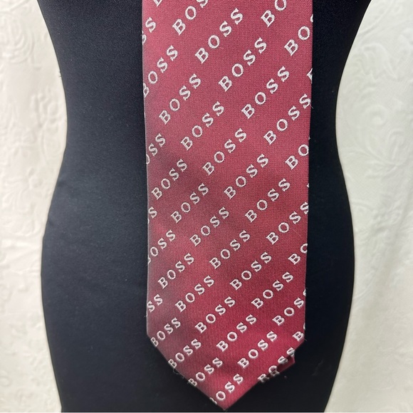 Hugo Boss Signature Silk Tie - Picture 5 of 9